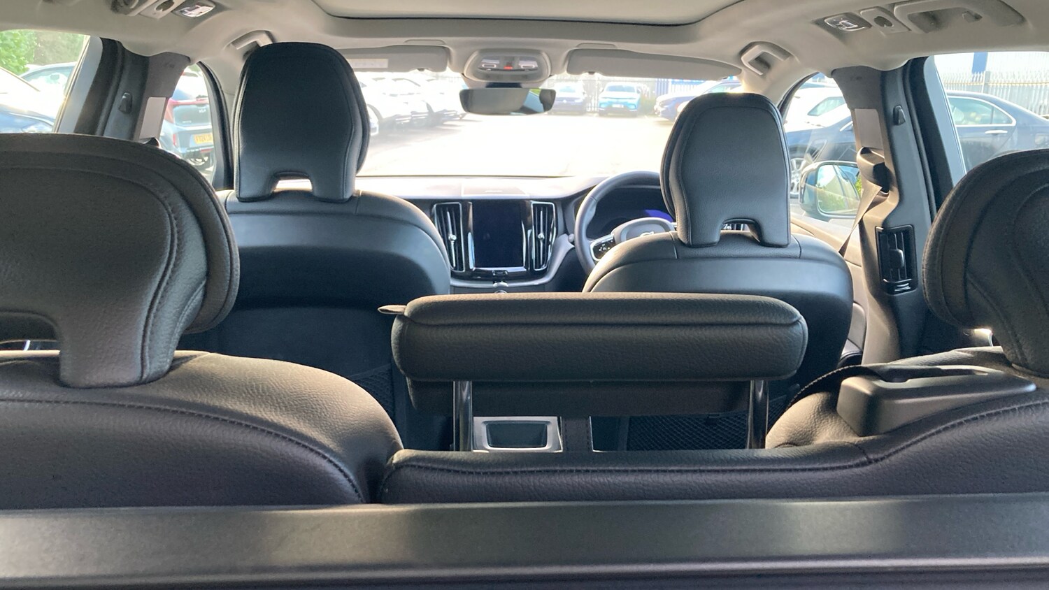 Used Volvo XC60 2023 for sale - 77353502: Photo 24