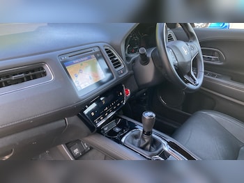 Used Honda HR-V 2020 for sale - 79284918: Photo