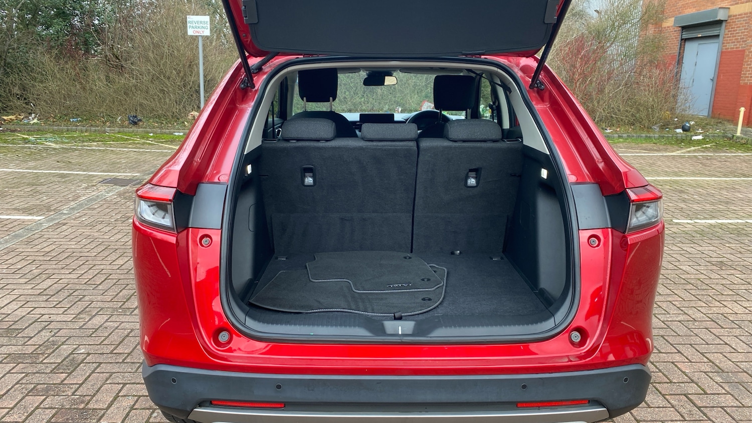 Used Honda HR-V 2023 for sale - 77846320: Photo 4