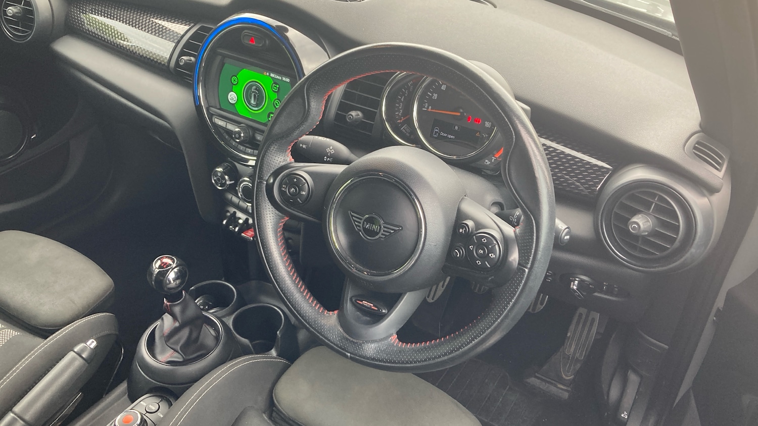 Used MINI Hatch 2020 for sale - 76265943: Photo 11