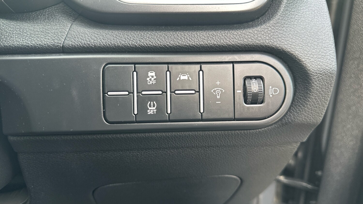 Used Kia XCeed 2022 for sale - 76494364: Photo 25