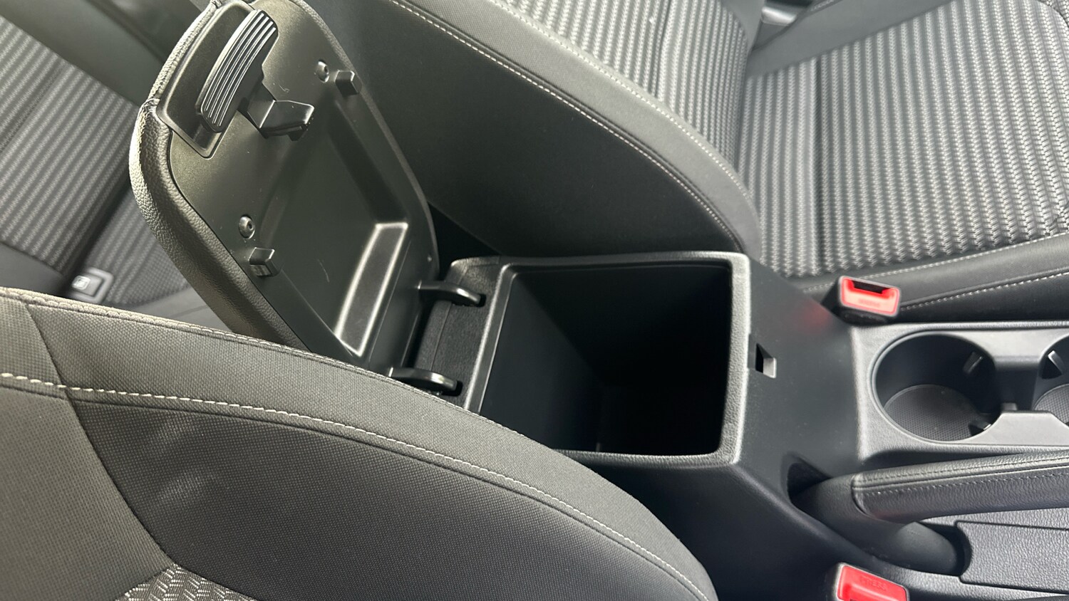 Used Kia XCeed 2022 for sale - 76494364: Photo 34