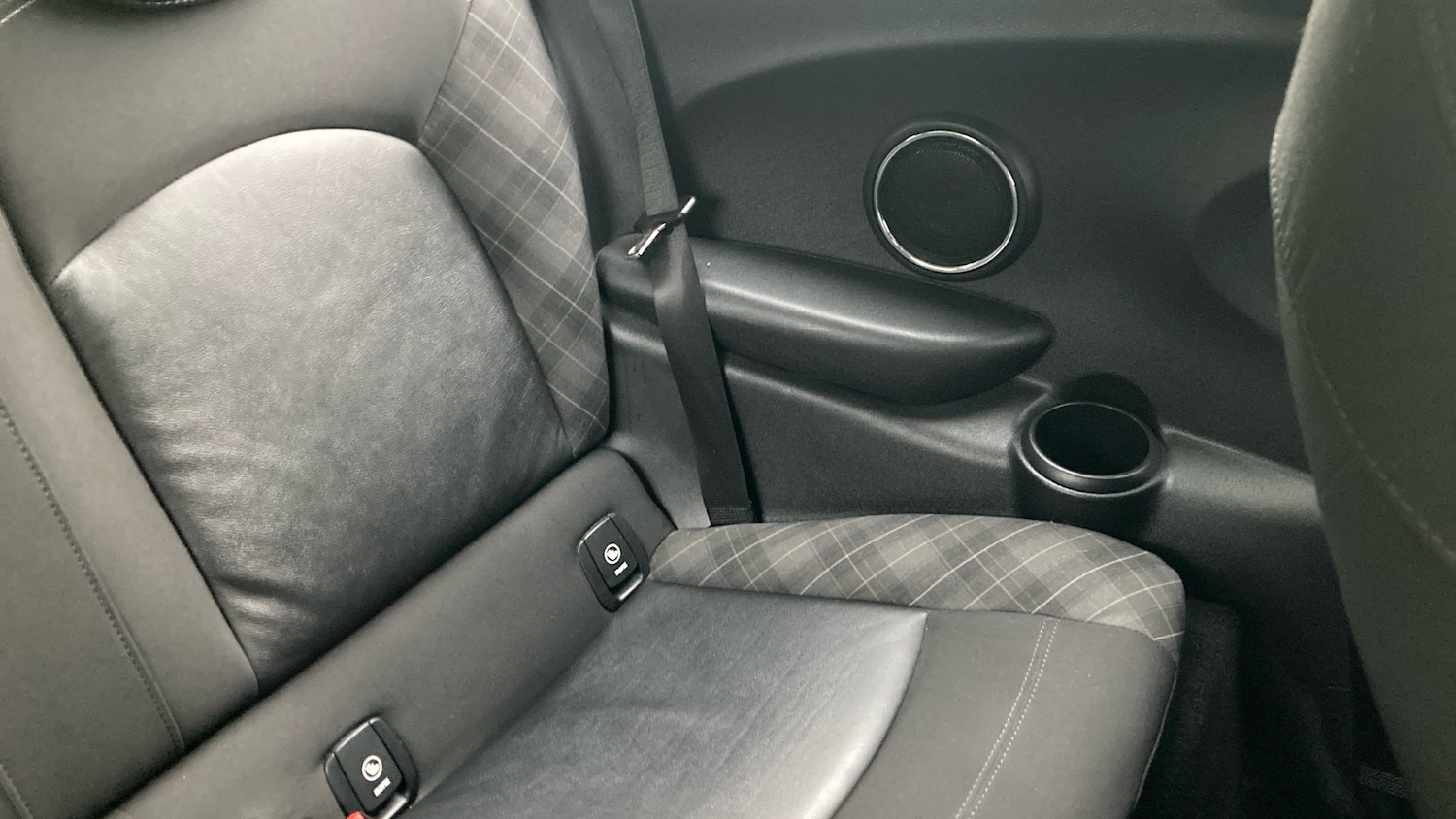 Used MINI Hatch 2018 for sale - 76493770: Photo 47