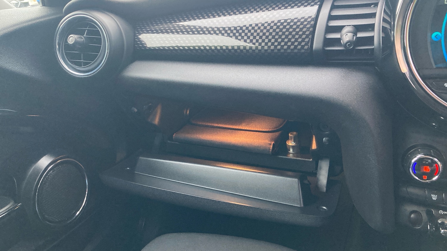 Used MINI Hatch 2018 for sale - 76493770: Photo 48