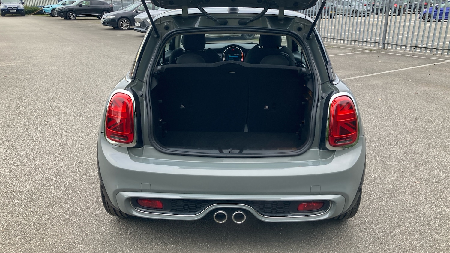 Used MINI Hatch 2018 for sale - 76493770: Photo 50