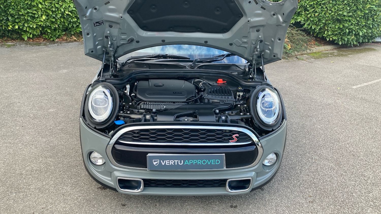 Used MINI Hatch 2018 for sale - 76493770: Photo 8
