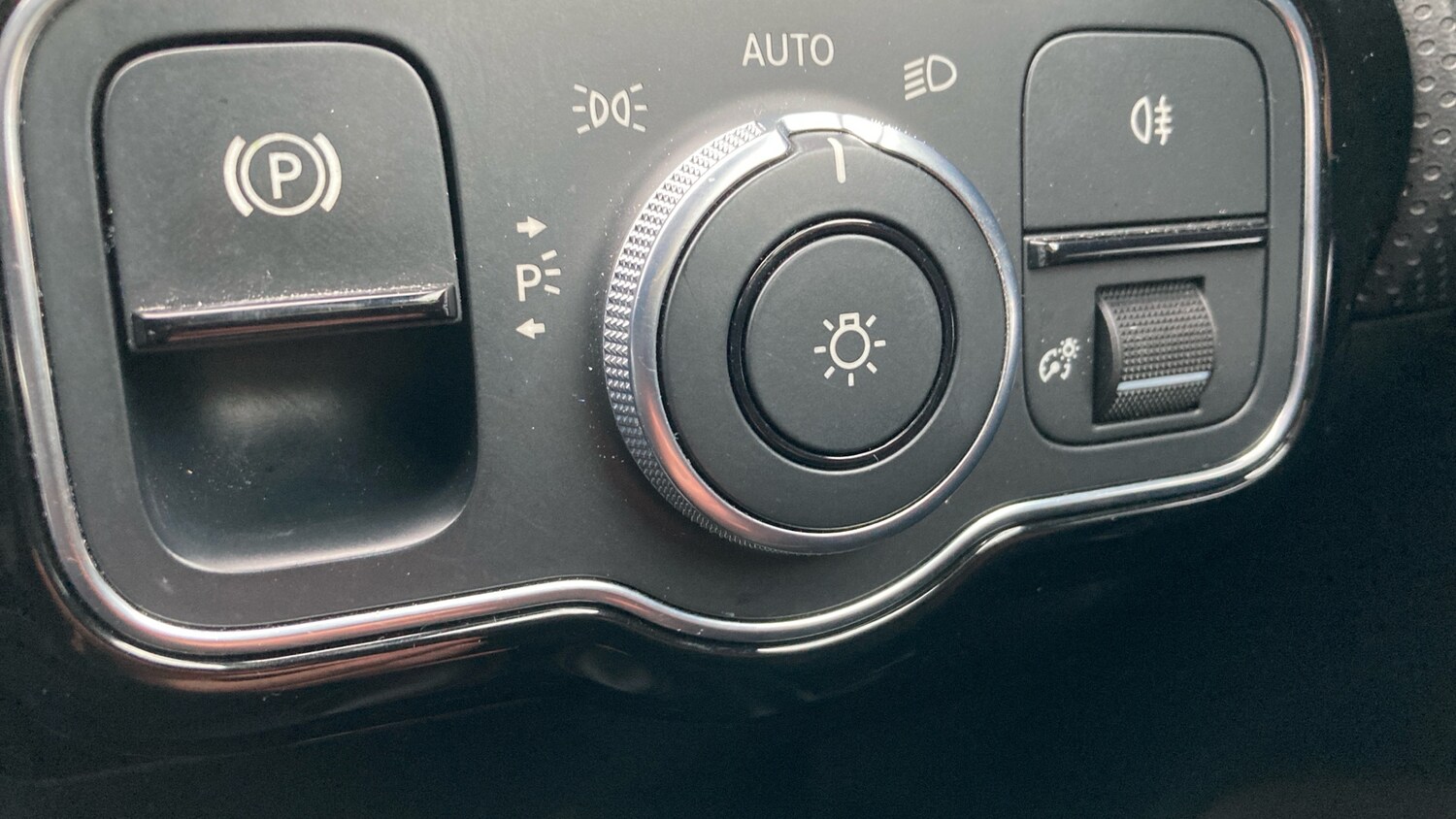 Used Mercedes-Benz A-Class 2019 for sale - 77353498: Photo 39