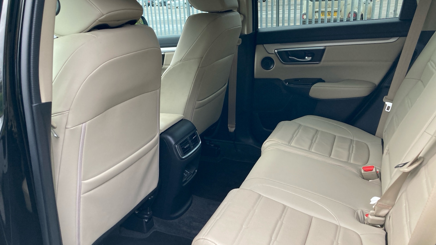 Used Honda CR-V 2021 for sale - 76710016: Photo 13