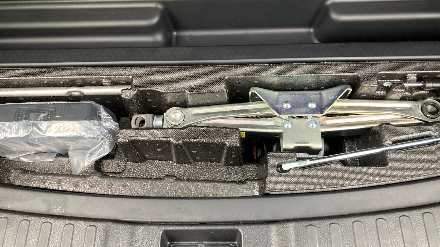 Used Honda CR-V 2021 for sale - 76710016: Photo 16