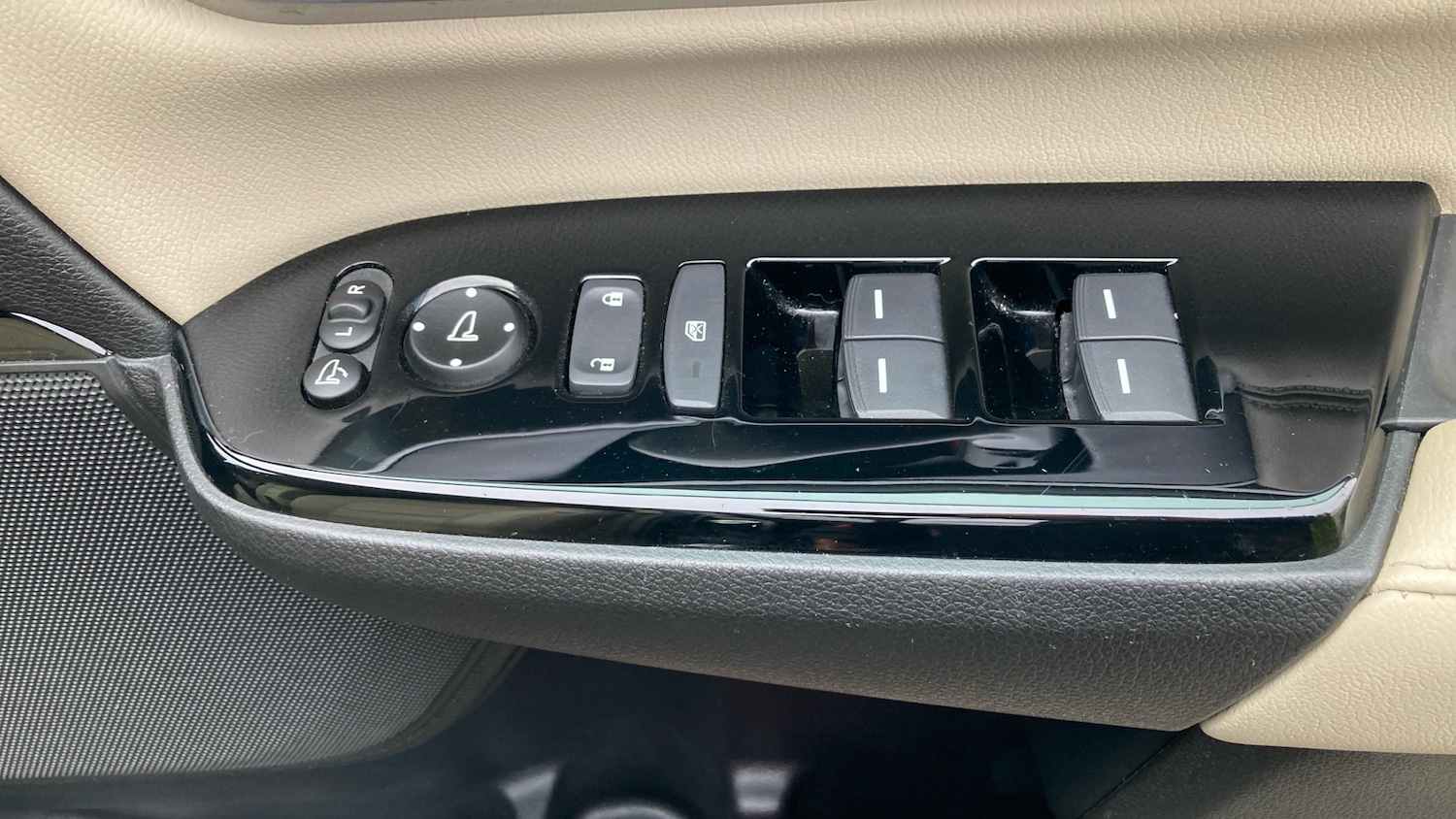 Used Honda CR-V 2021 for sale - 76710016: Photo 19