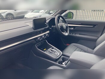 Used Honda CR-V 2025 for sale - 76131169: Photo 2