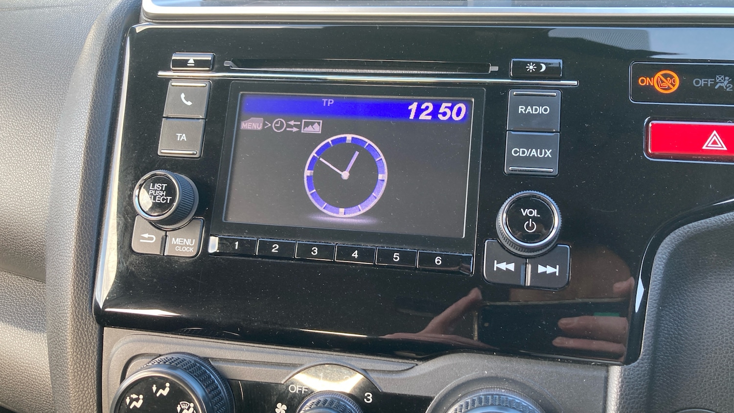 Used Honda Jazz 2016 for sale - 77392552: Photo 27