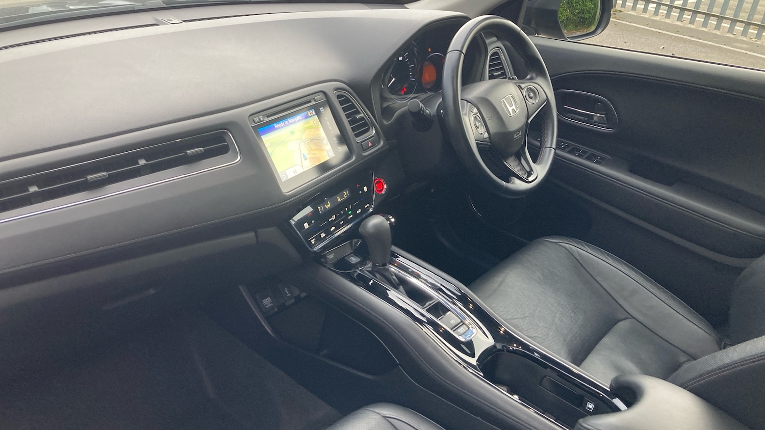 Used Honda HR-V 2020 for sale - 76144513: Photo 2
