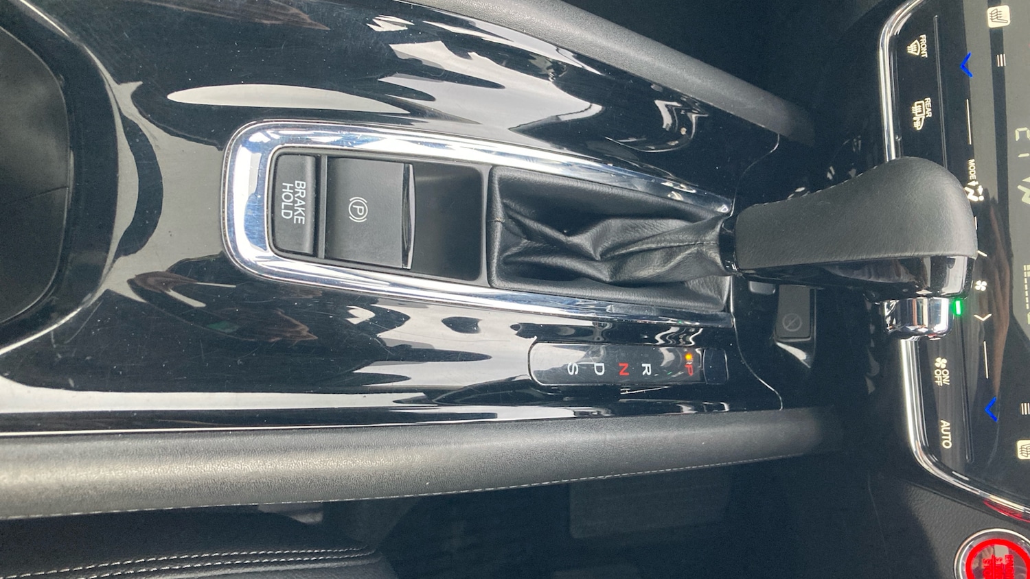 Used Honda HR-V 2020 for sale - 76144513: Photo 33