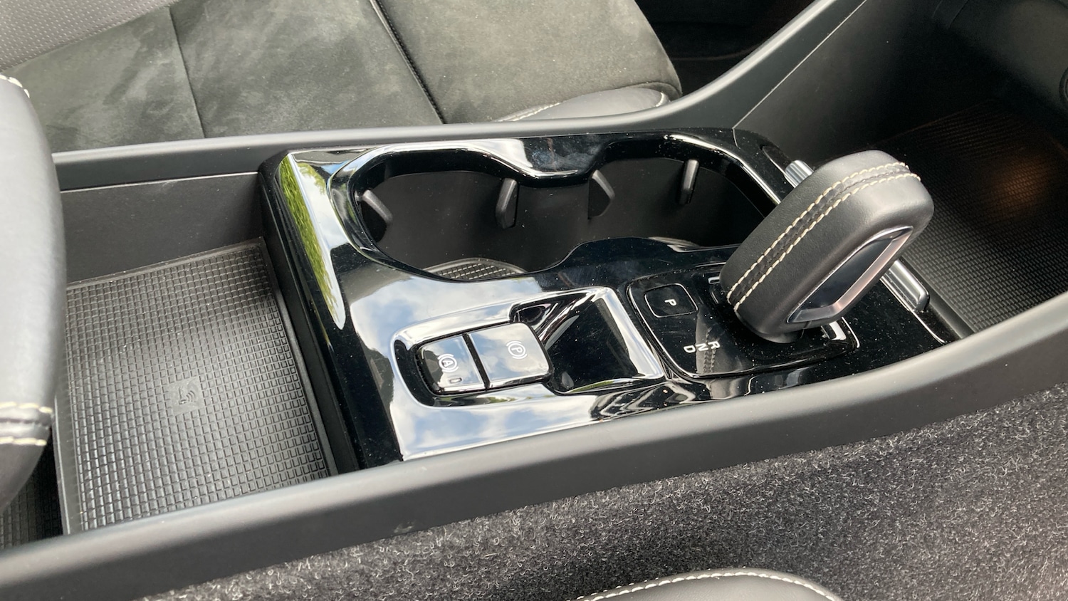 Used Volvo XC40 2020 for sale - 77662475: Photo 33