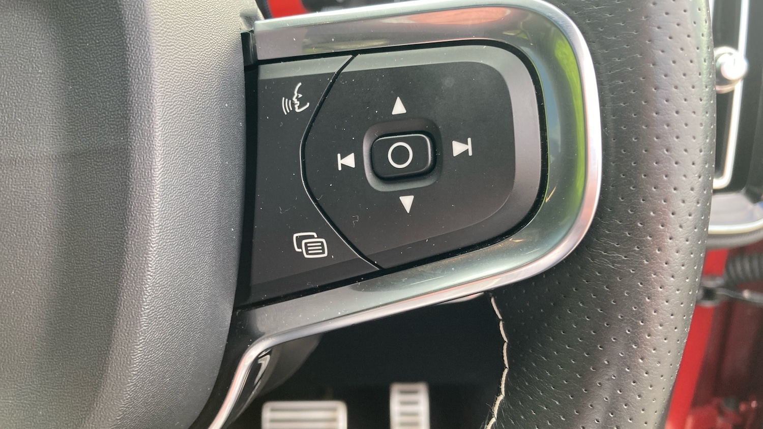 Used Volvo XC40 2020 for sale - 77662475: Photo 35