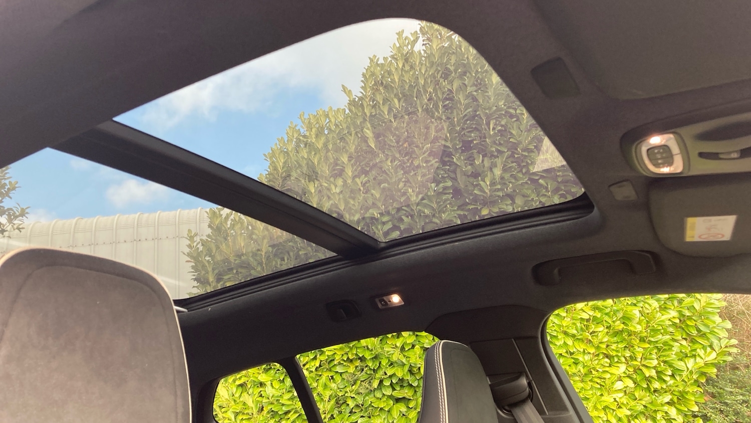 Used Volvo XC40 2020 for sale - 77662475: Photo 44