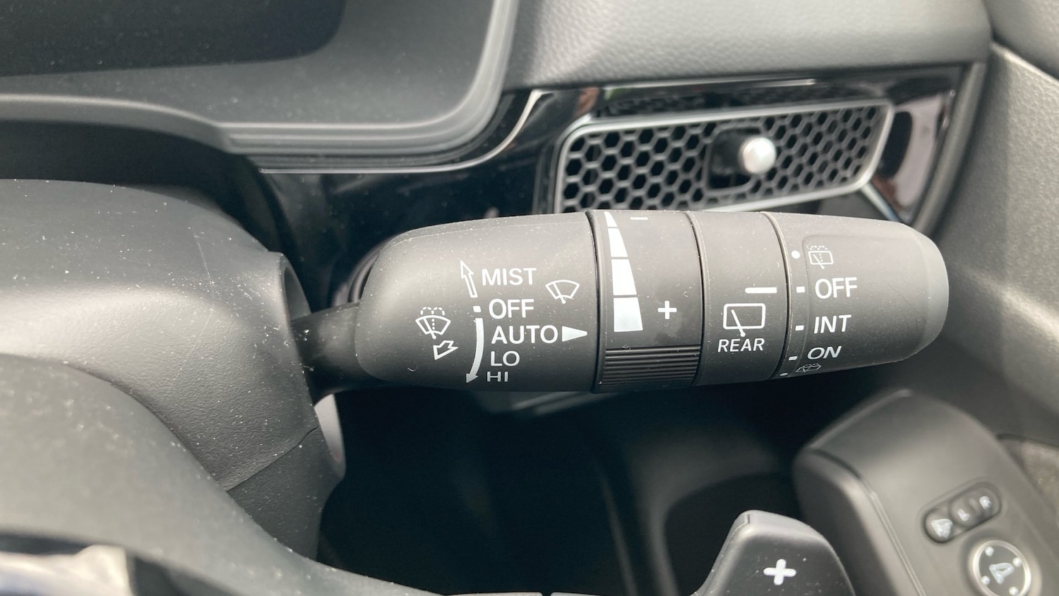 Used Honda Civic 2025 for sale - 76143100: Photo 15