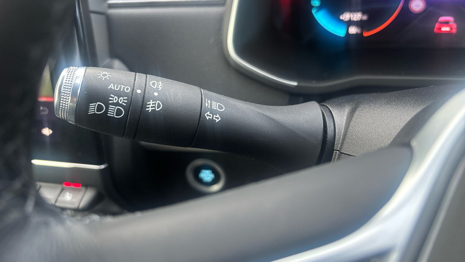 Used Renault Zoe 2022 for sale - 77198785: Photo 32