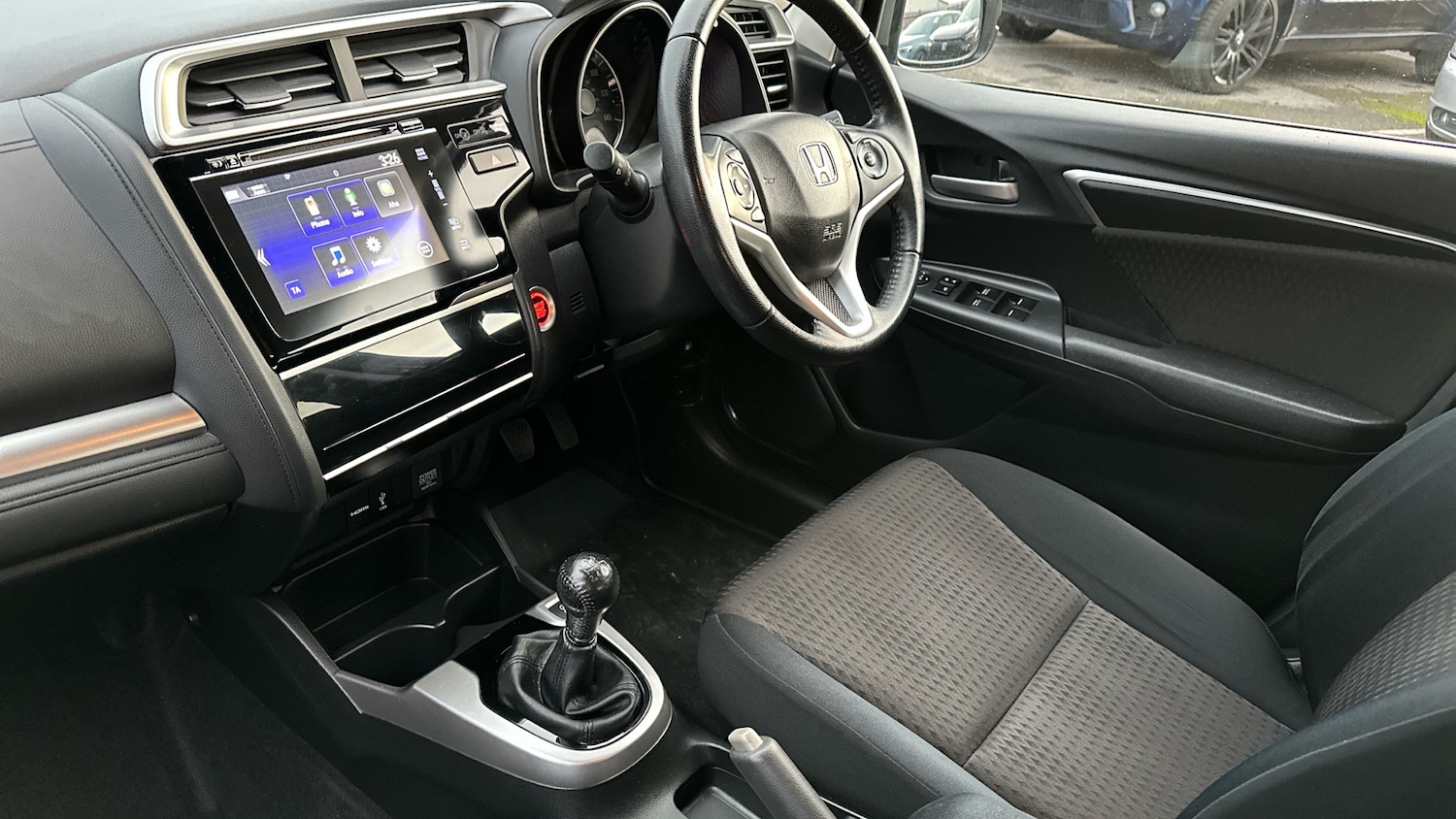 Used Honda Jazz 2019 for sale - 76693198: Photo 2