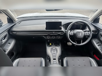 Used Honda ZR-V 2025 for sale - 78242600: Photo