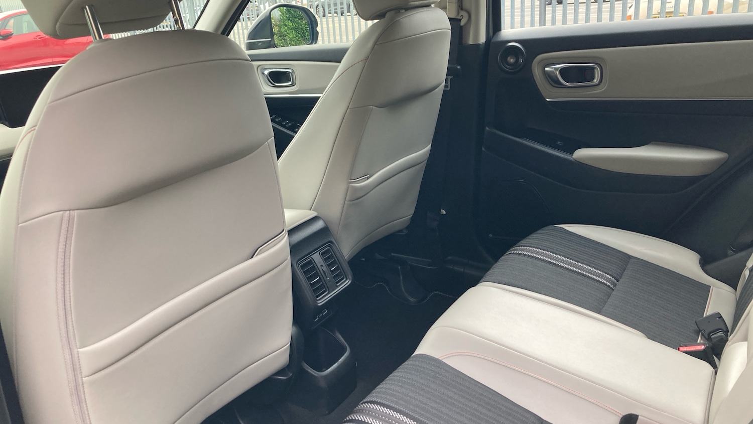 Used Honda HR-V 2024 for sale - 76117357: Photo 13
