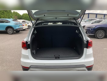Used SEAT Arona 2024 for sale - 79342124: Photo