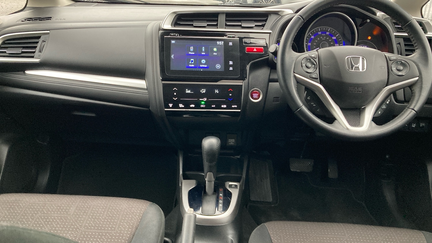 Used Honda Jazz 2015 for sale - 76957009: Photo 10