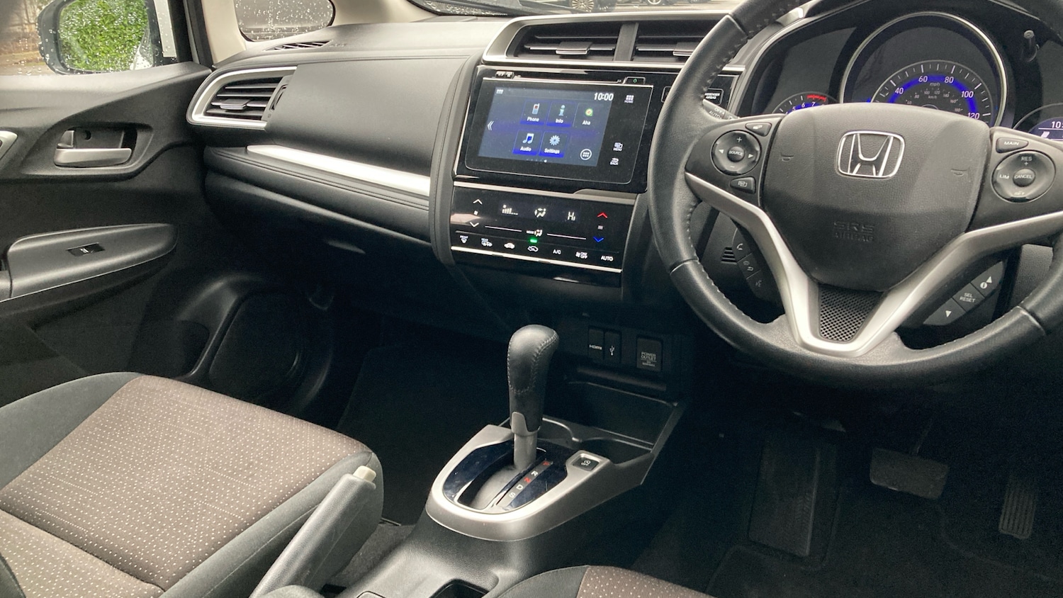 Used Honda Jazz 2015 for sale - 76957009: Photo 14