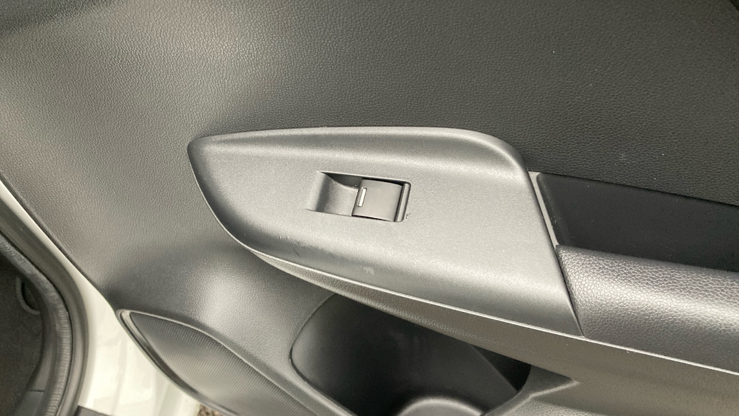 Used Honda Jazz 2015 for sale - 76957009: Photo 41