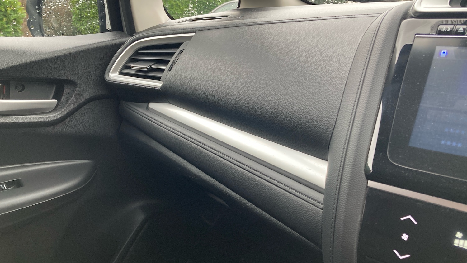 Used Honda Jazz 2015 for sale - 76957009: Photo 43