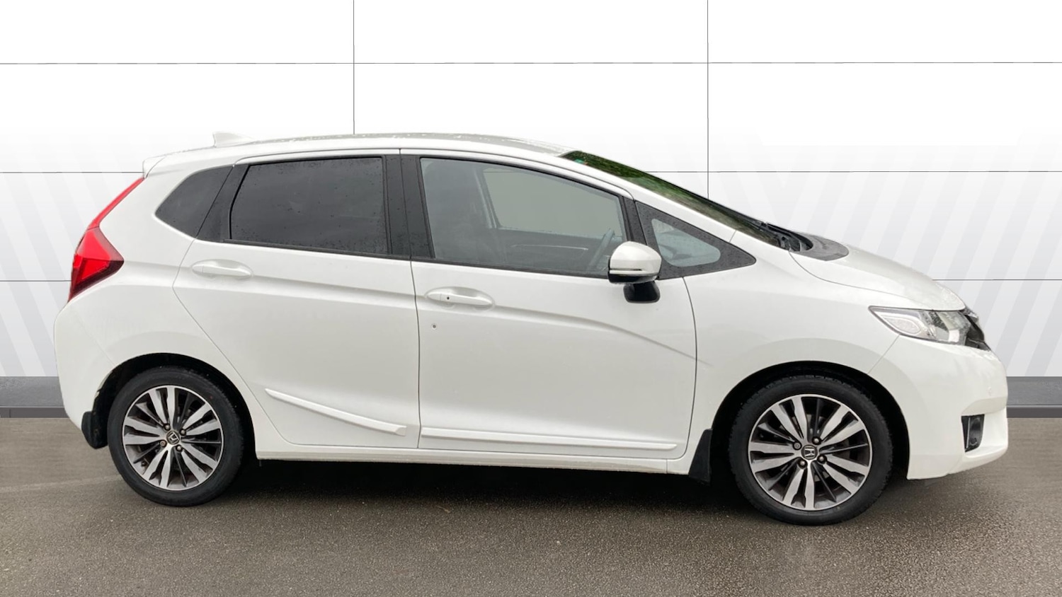Used Honda Jazz 2015 for sale - 76957009: Photo 5
