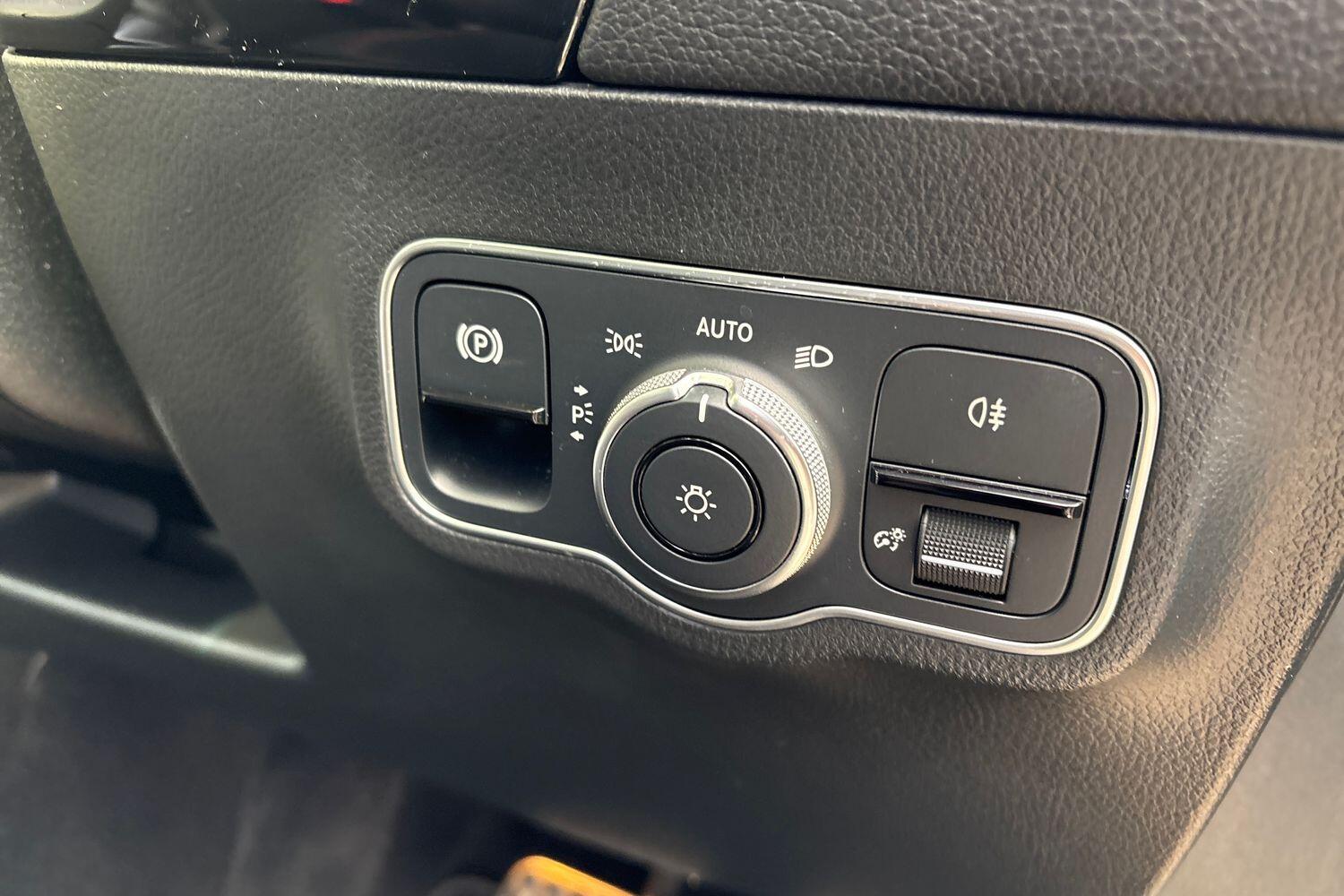 Used Mercedes-Benz B Class 2022 for sale - 76941255: Photo 19