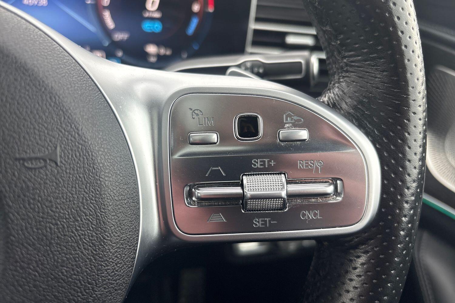 Used Mercedes-Benz GLE 2022 for sale - 76977597: Photo 24