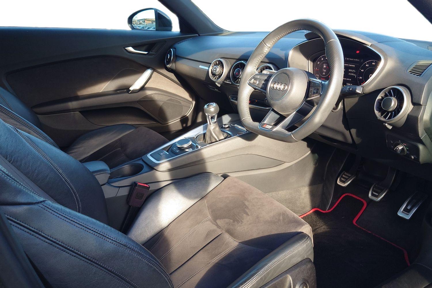 Used Audi TT 2018 for sale - 76670076: Photo 12