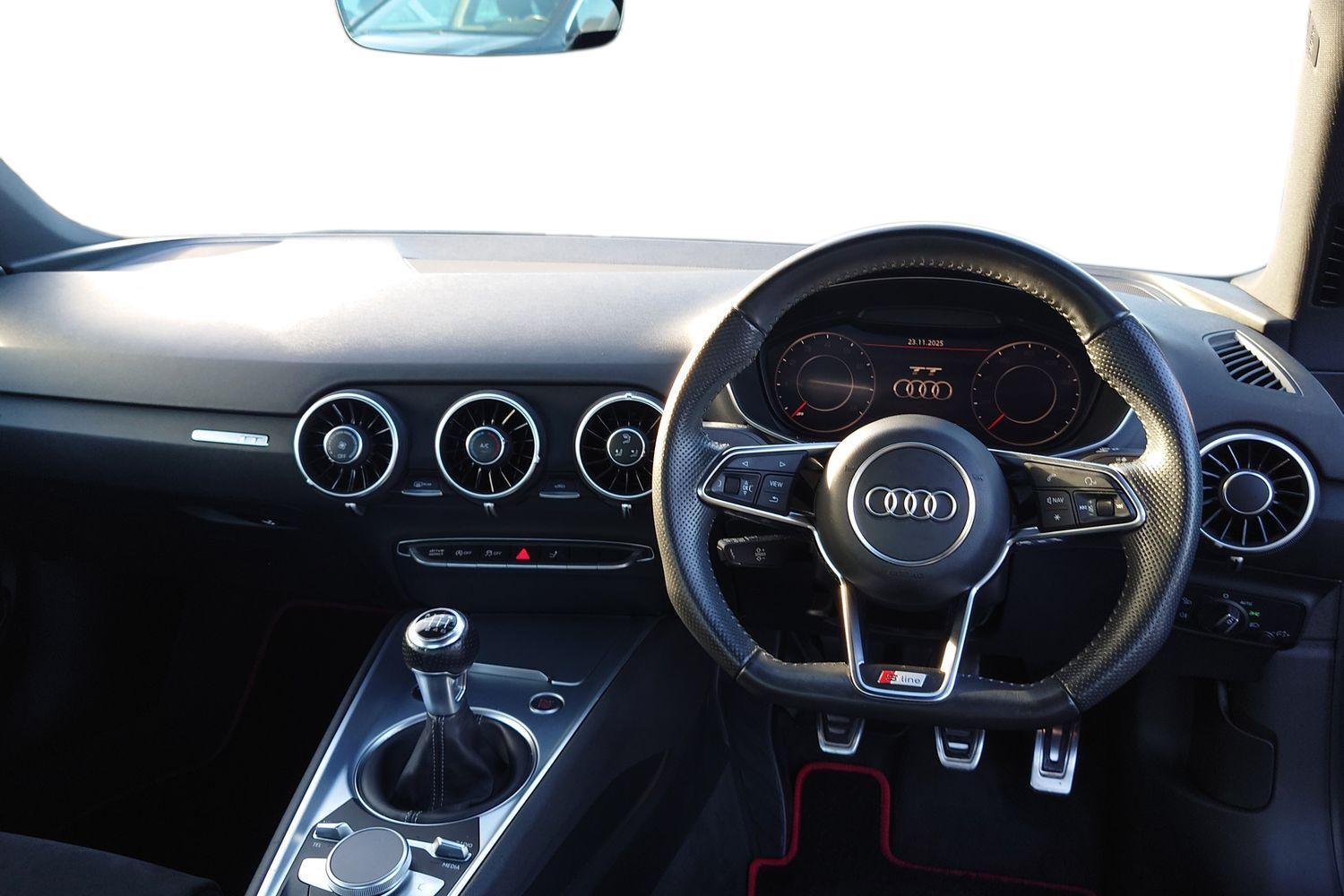 Used Audi TT 2018 for sale - 76670076: Photo 9