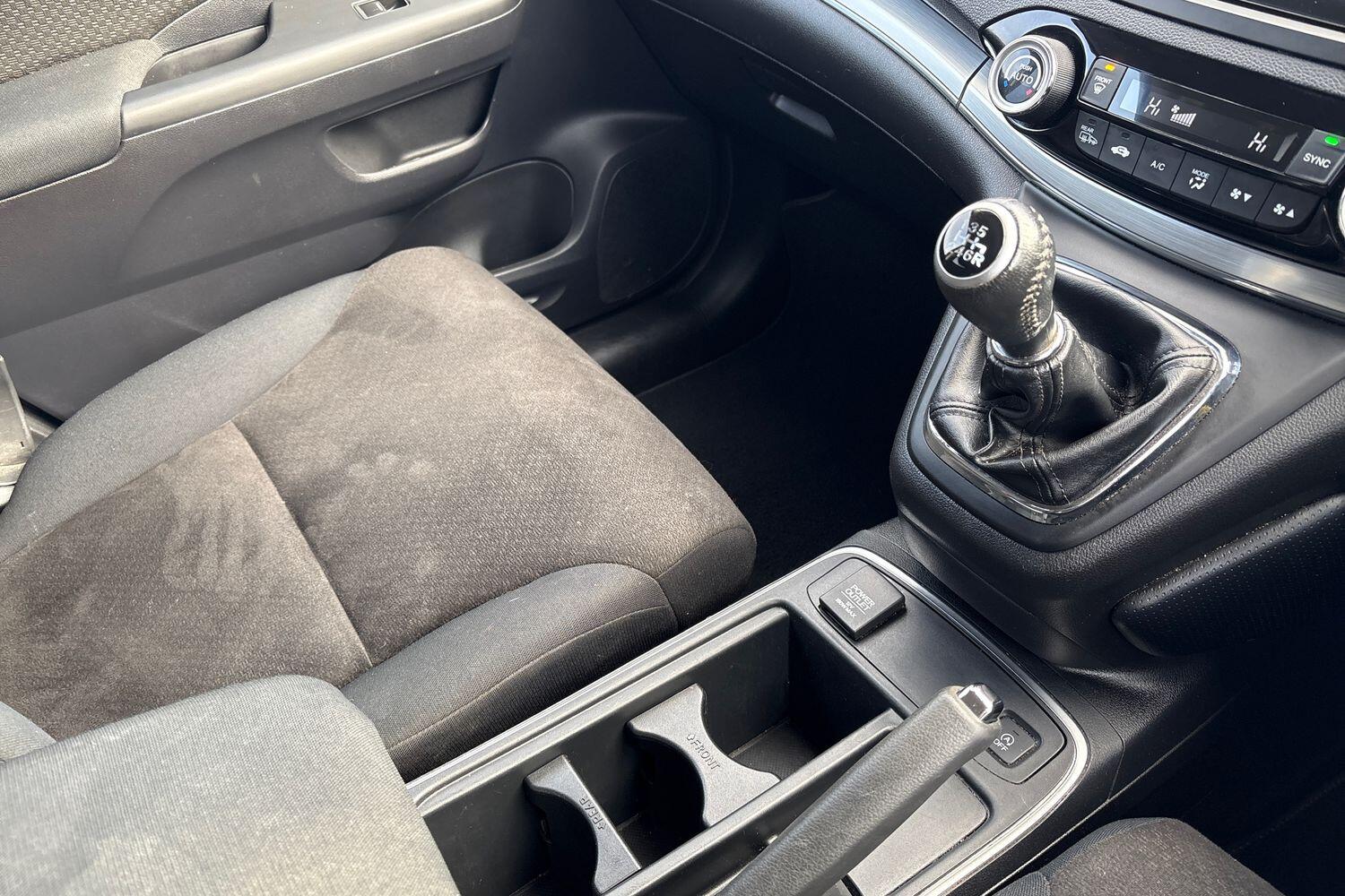 Used Honda CR-V 2018 for sale - 77116574: Photo 14