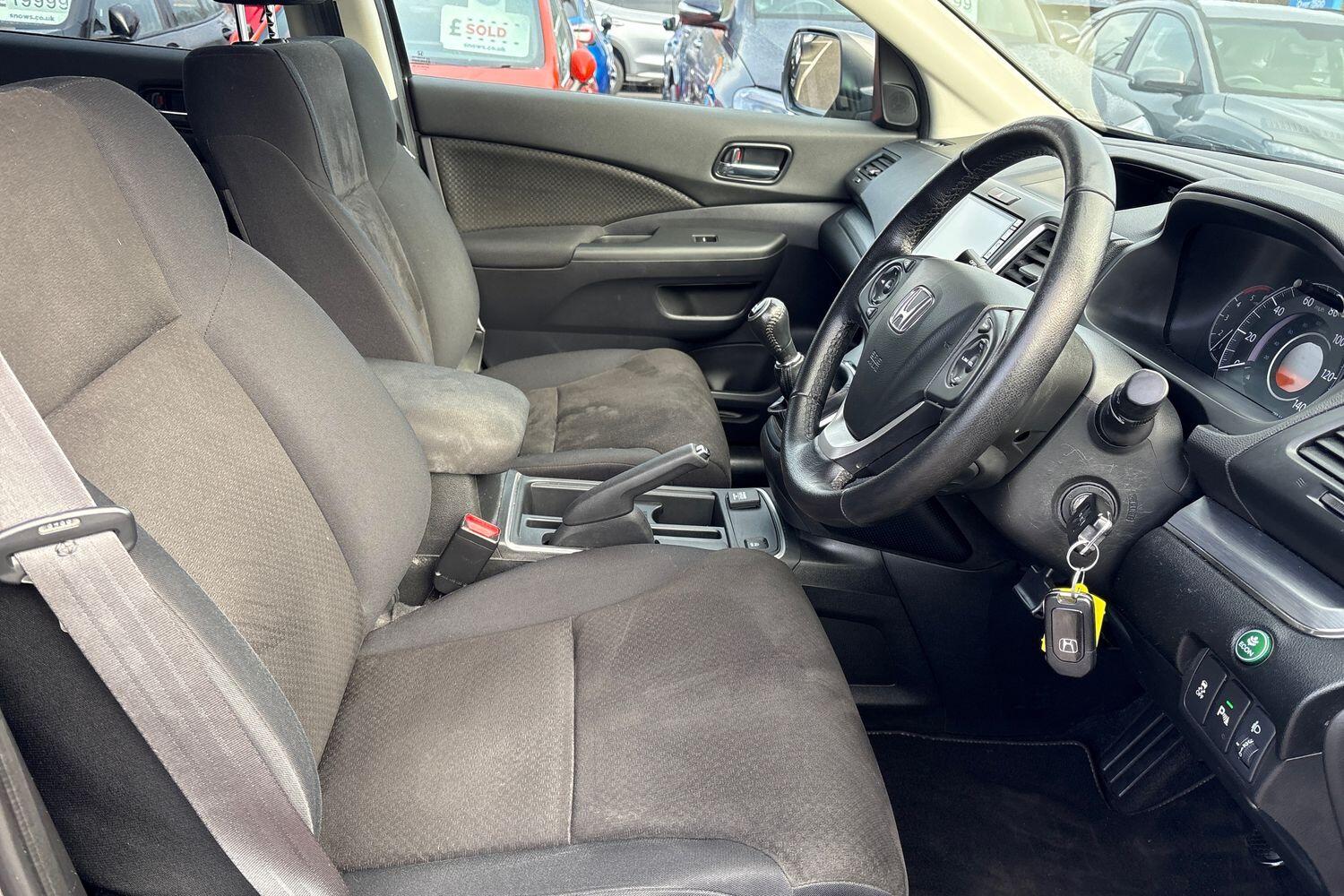 Used Honda CR-V 2018 for sale - 77116574: Photo 17