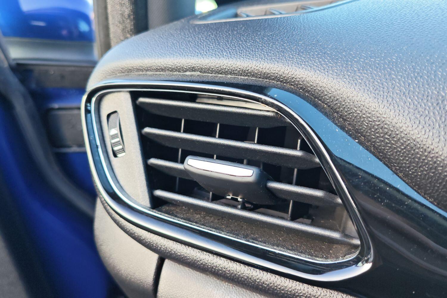 Used Ford Fiesta 2017 for sale - 76782459: Photo 17