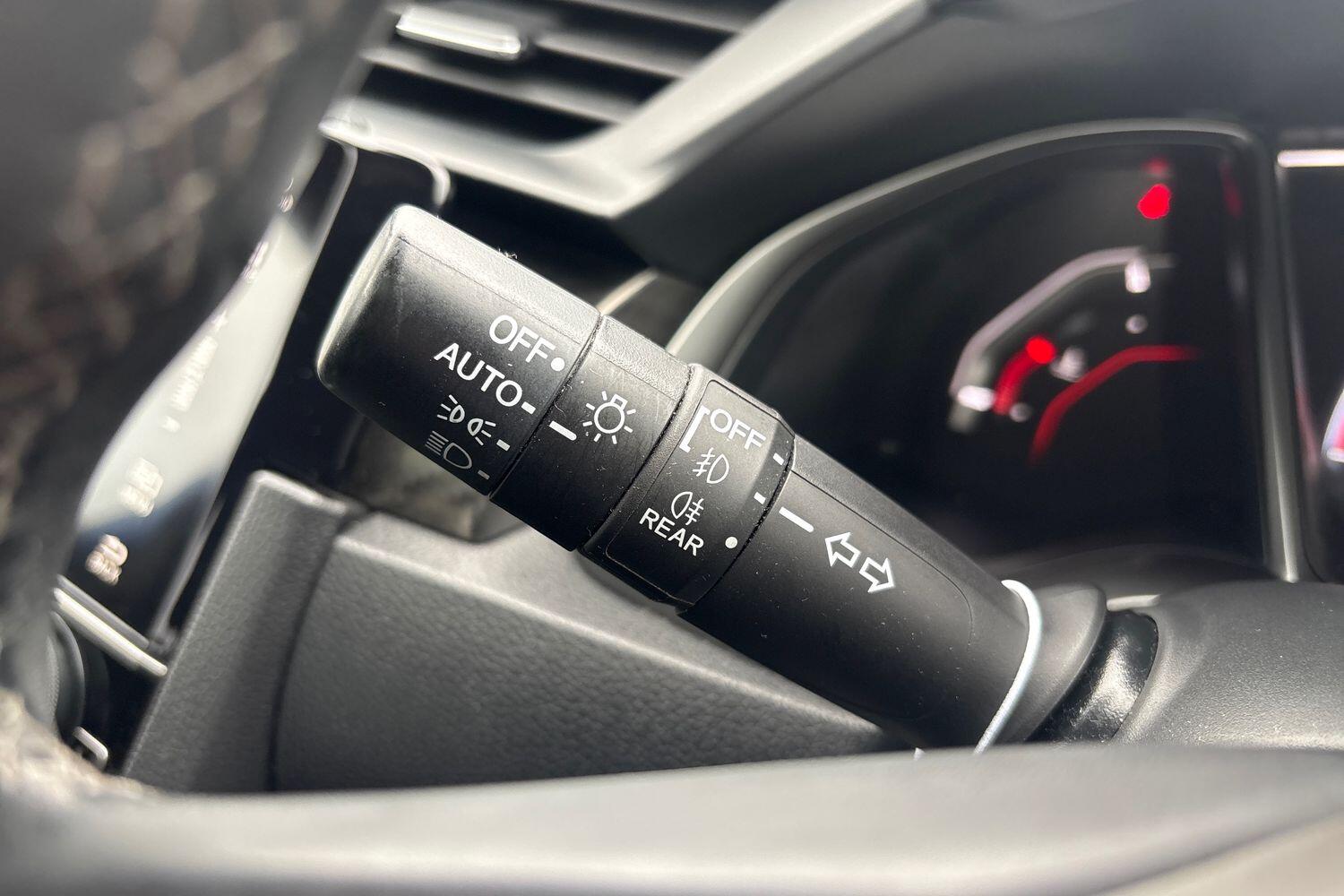 Used Honda Civic 2019 for sale - 77841163: Photo 20