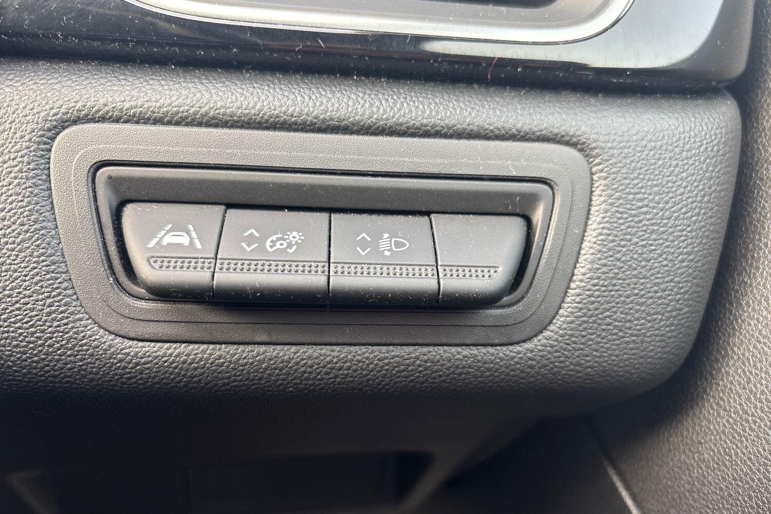 Used Renault Captur 2023 for sale - 77763430: Photo 23