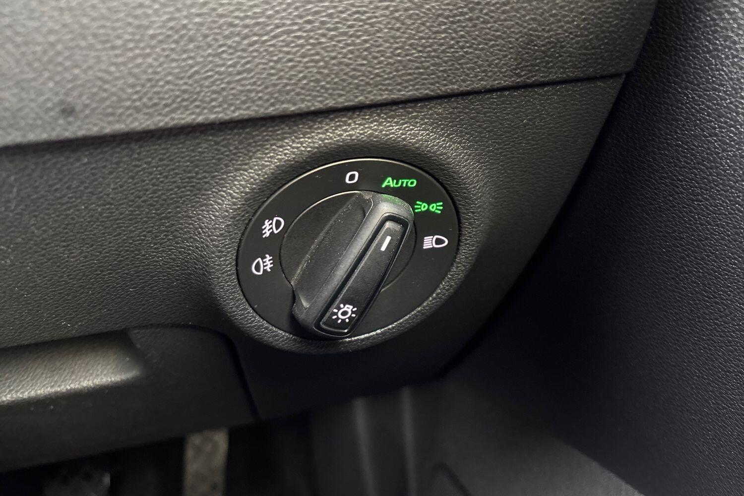 Used Skoda Karoq 2018 for sale - 77370791: Photo 21