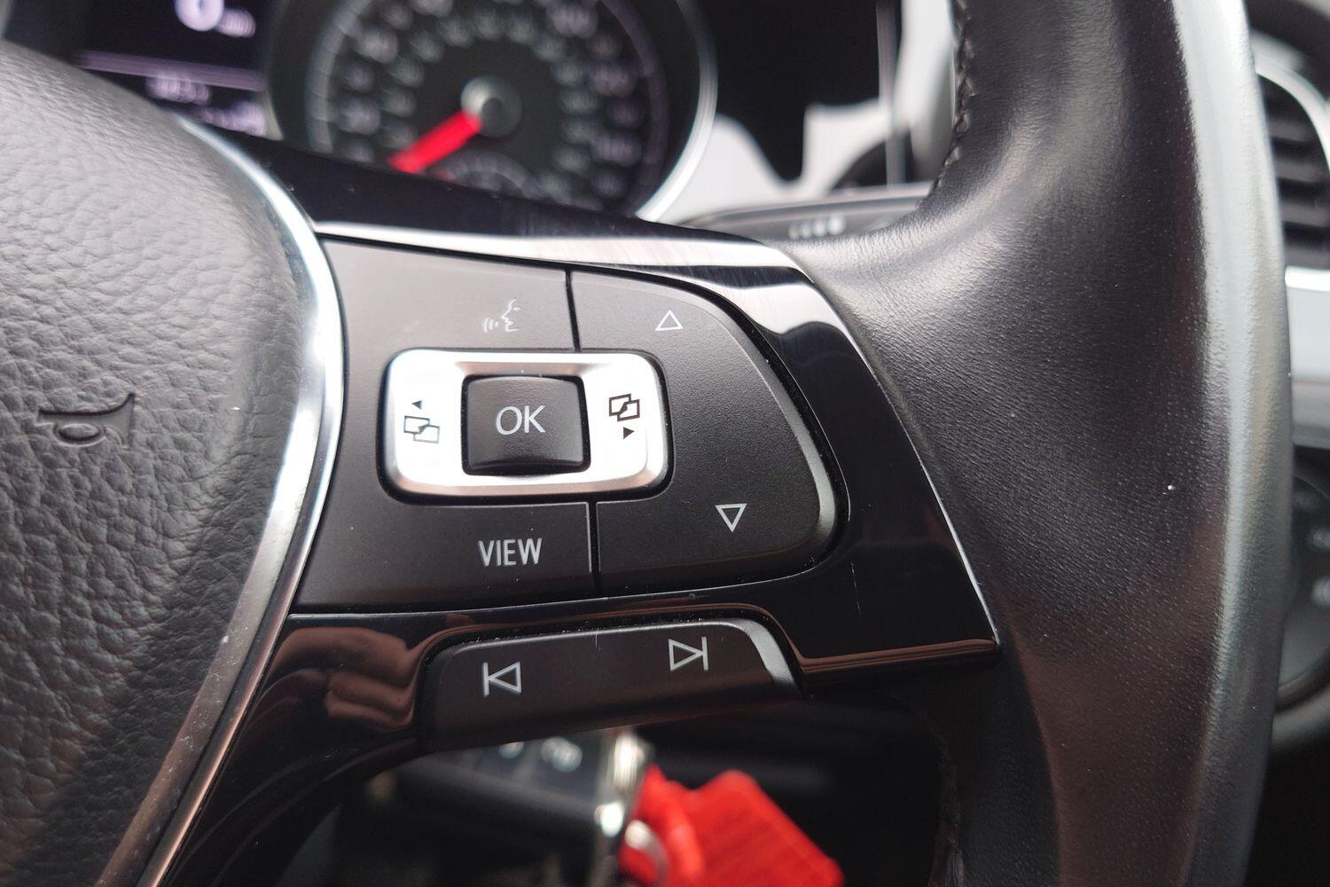 Used Volkswagen Golf 2018 for sale - 76731399: Photo 19