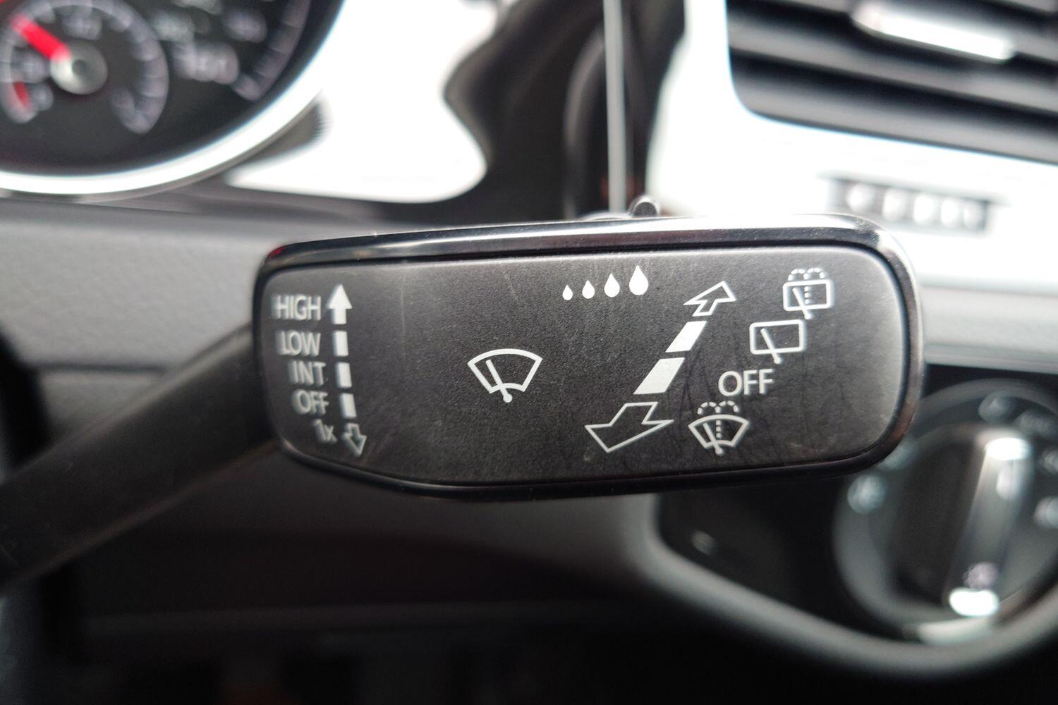 Used Volkswagen Golf 2018 for sale - 76731399: Photo 20