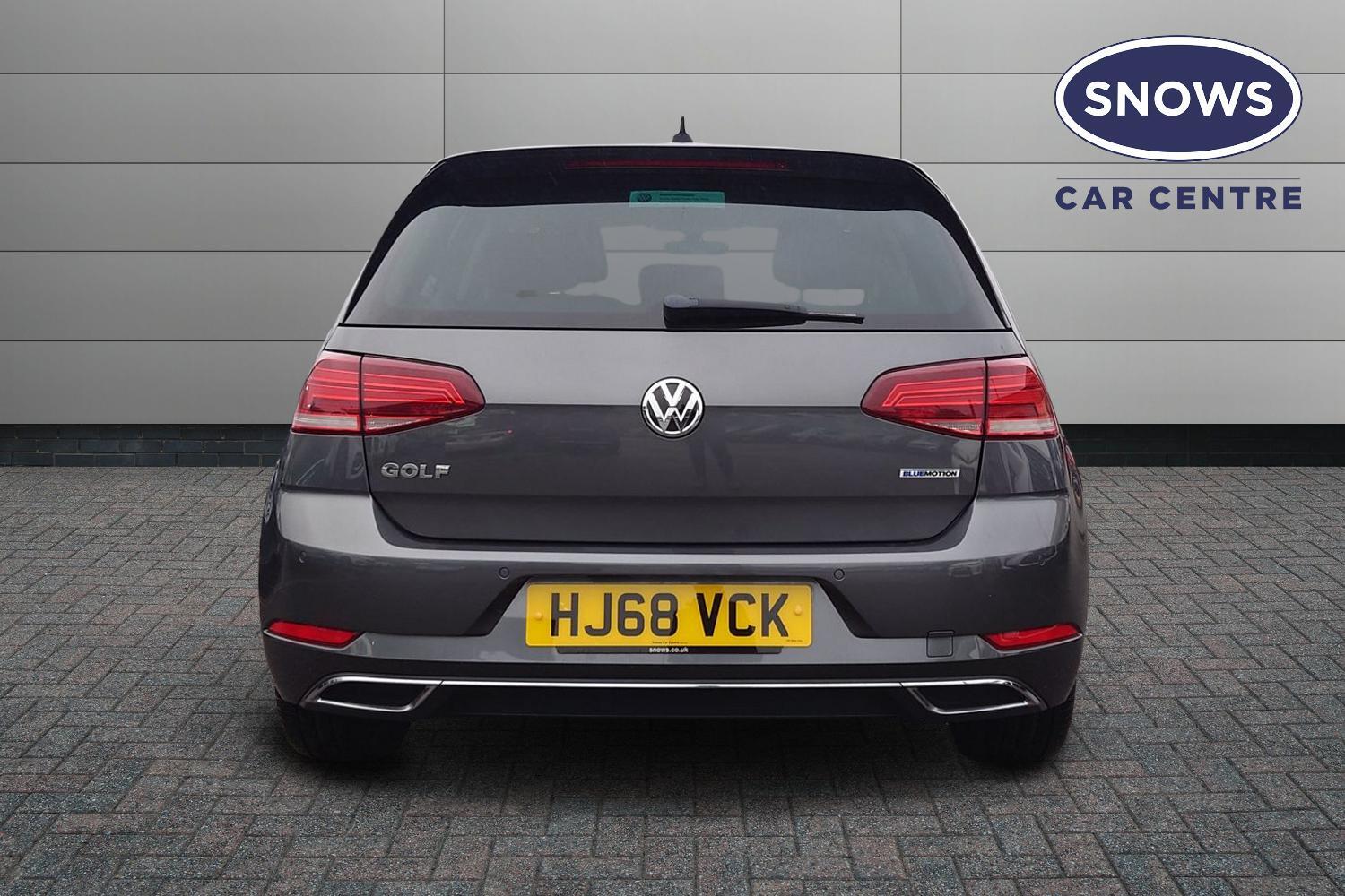 Used Volkswagen Golf 2018 for sale - 76731399: Photo 4