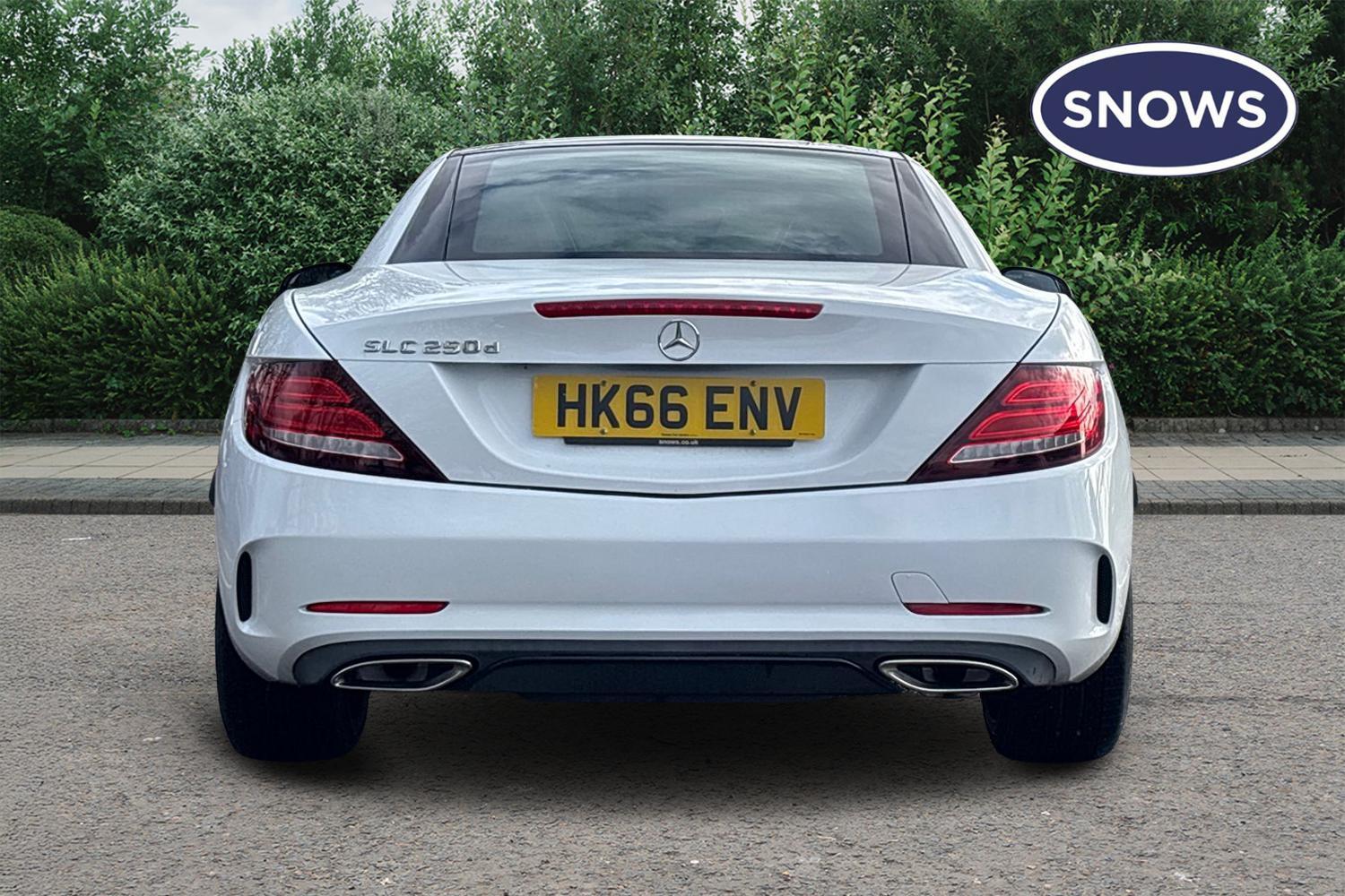 Used Mercedes-Benz SLC 2016 for sale - 77541945: Photo 8