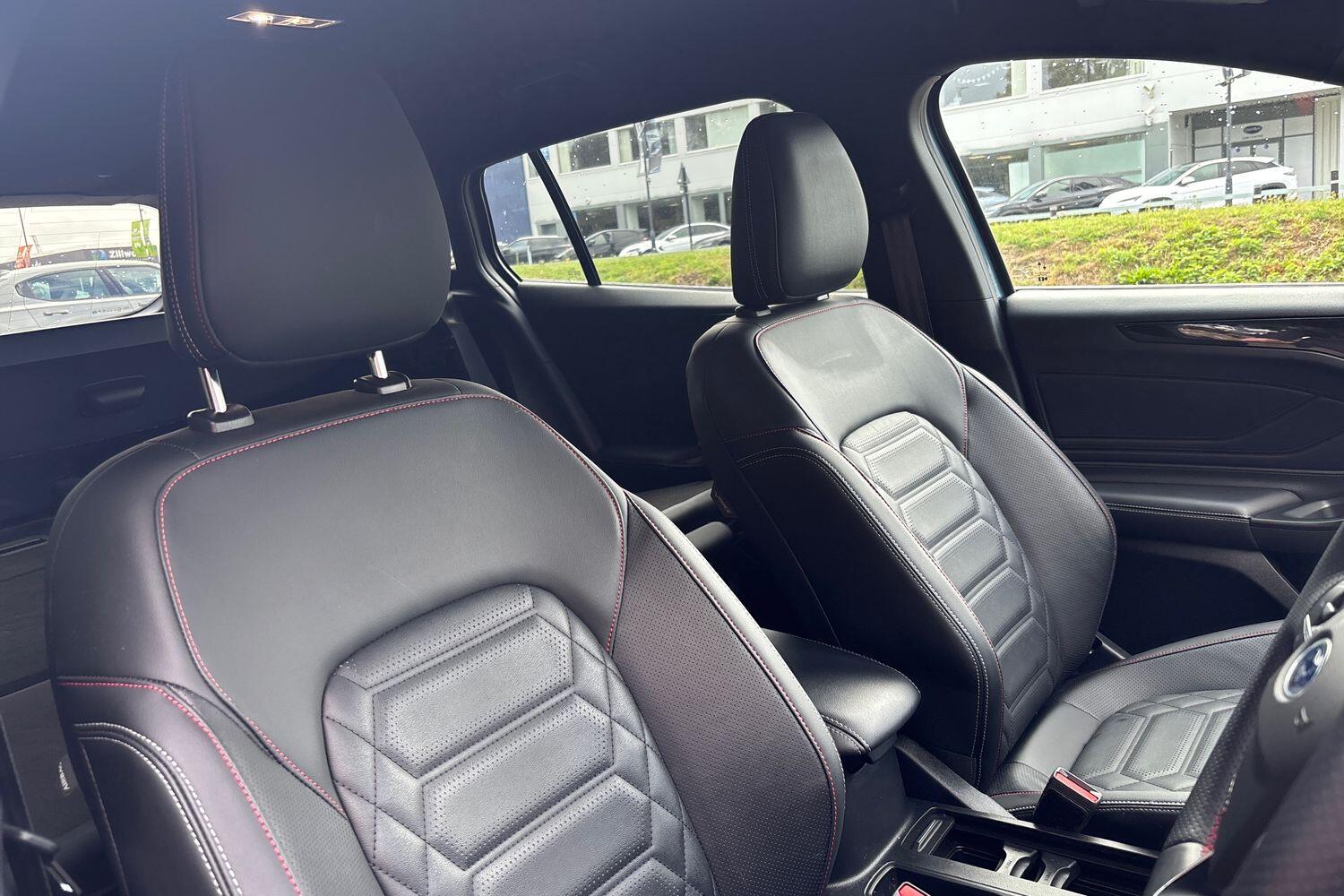 Used Ford Focus 2022 for sale - 76674148: Photo 16