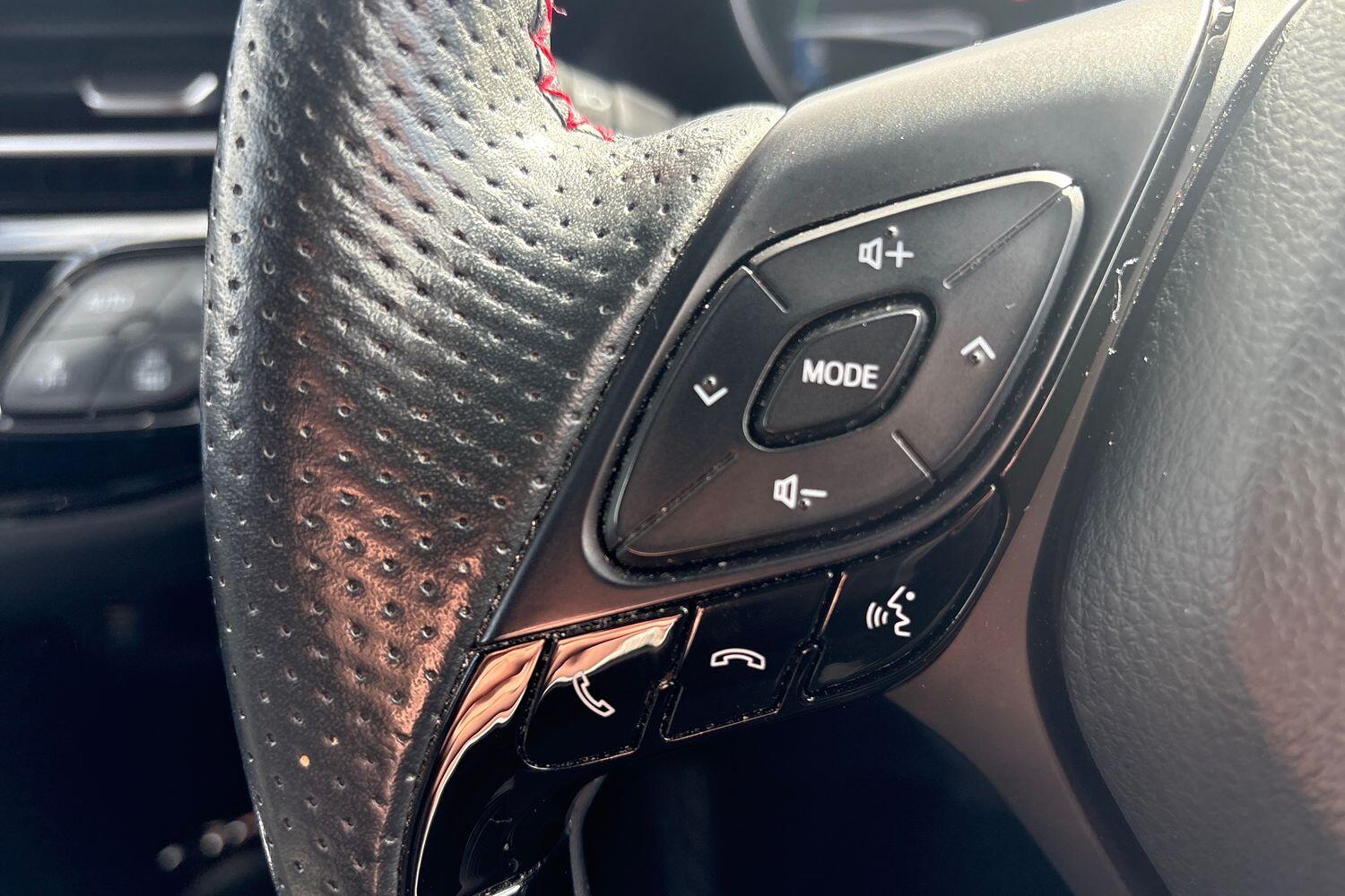 Used Toyota C-HR 2021 for sale - 78015185: Photo 17