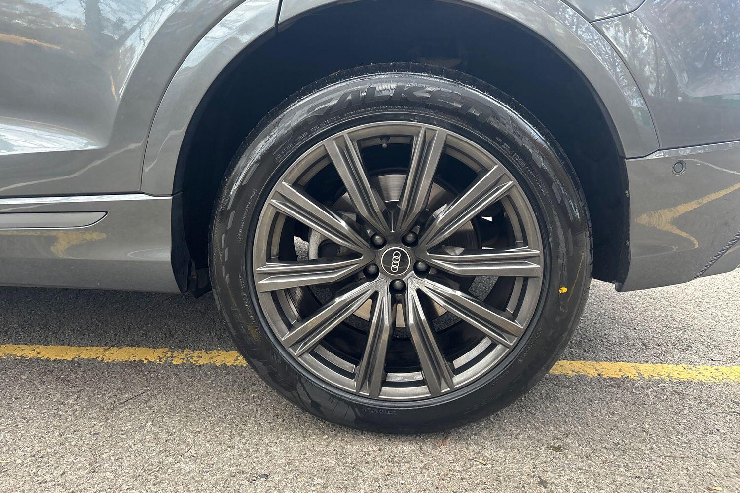 Used Audi Q8 2022 for sale - 76675483: Photo 6