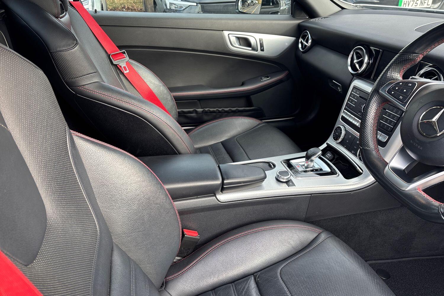 Used Mercedes-Benz SLC 2016 for sale - 77647654: Photo 15